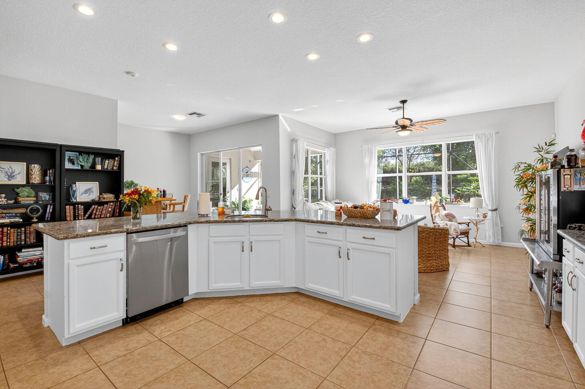 Delray Beach, Florida, 33446, United States, 3 Bedrooms Bedrooms, ,3 BathroomsBathrooms,Residential,For Sale,2003060