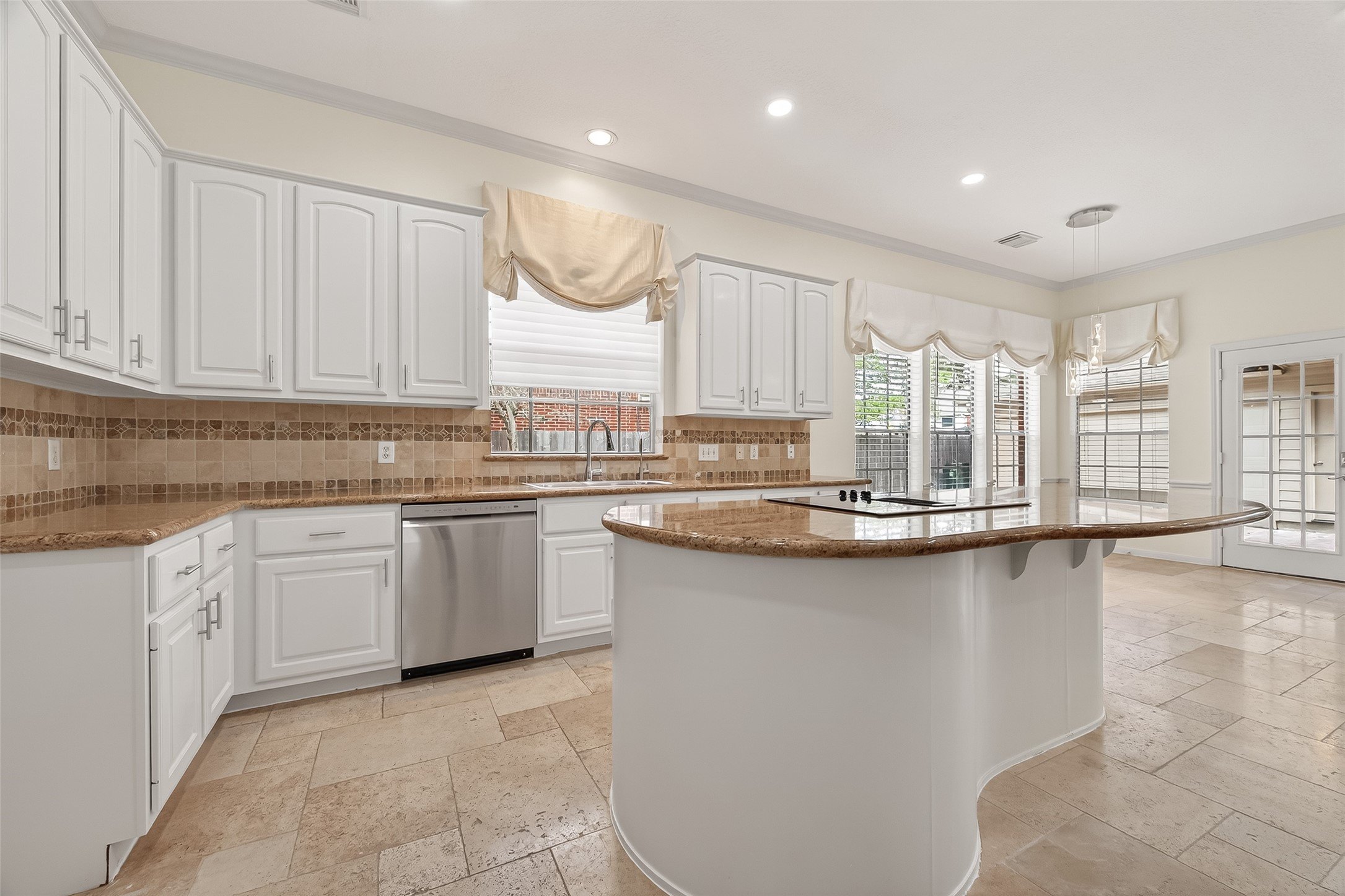 Sugar Land, Texas, 77479, United States, 4 Bedrooms Bedrooms, ,4 BathroomsBathrooms,Residential,For Sale,2006249