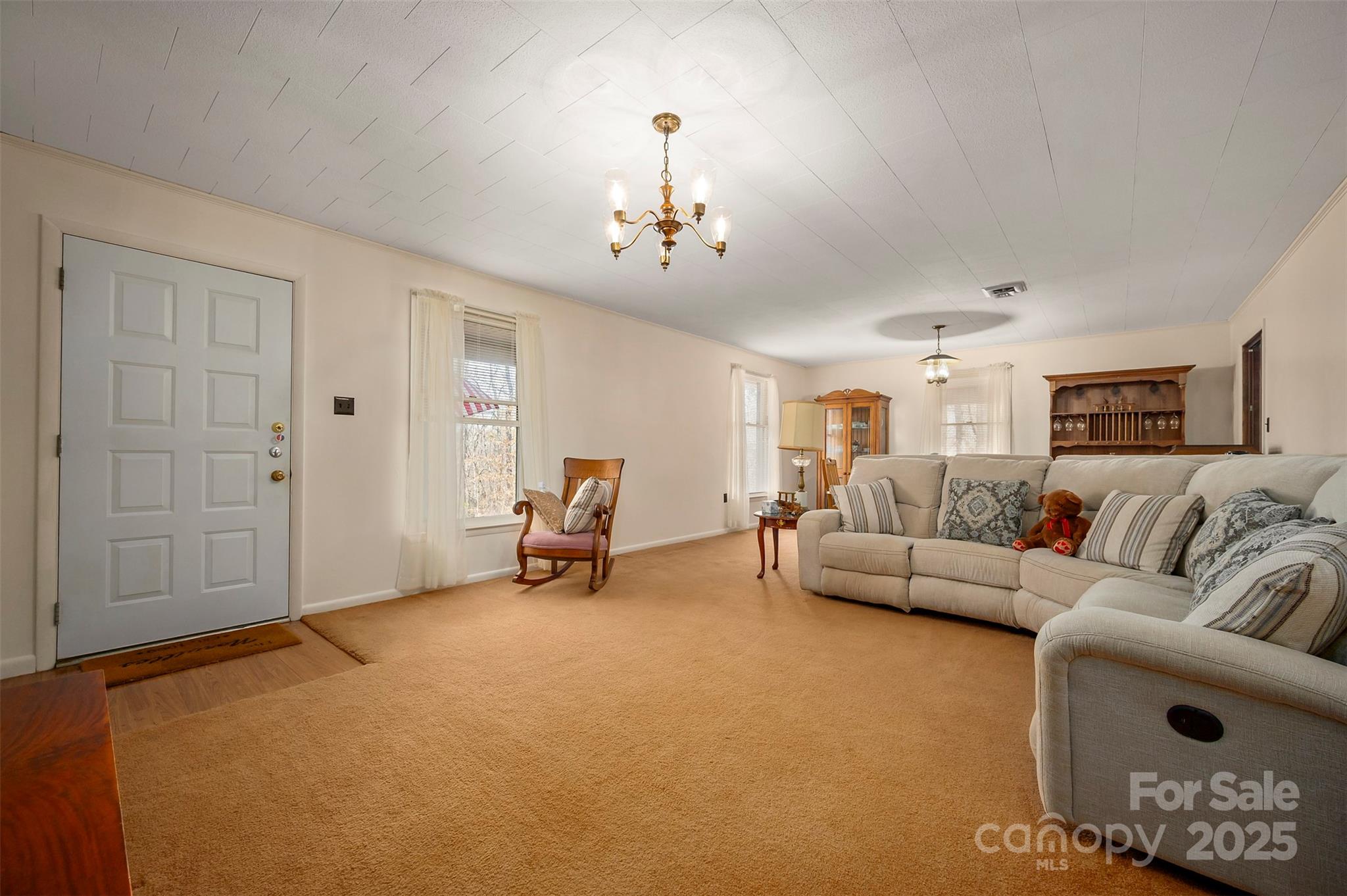 Rutherfordton, North Carolina, 28139, United States, 3 Bedrooms Bedrooms, ,2 BathroomsBathrooms,Residential,For Sale,1932677