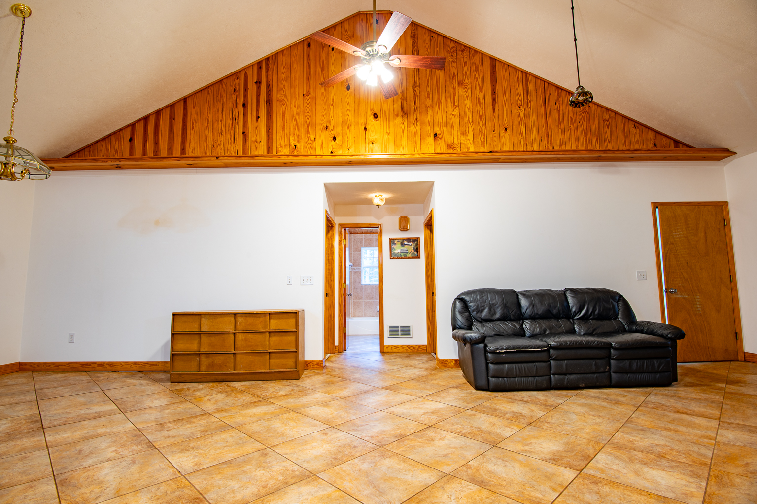Covington, Georgia, 30016, United States, 3 Bedrooms Bedrooms, ,3 BathroomsBathrooms,Residential,For Sale,1923419