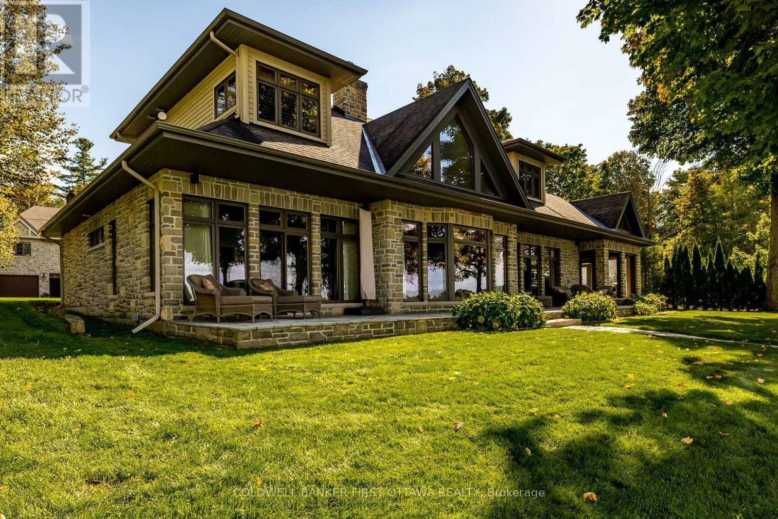 BECKWITH, Ontario, K7C 3P2, CA, 7 Bedrooms Bedrooms, ,4 BathroomsBathrooms,Residential,For Sale,1903881
