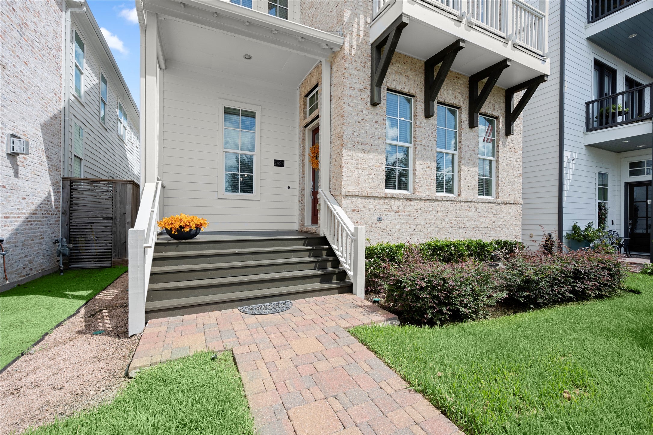 Lake Kolbe Ln, Houston, TX 77080 #1