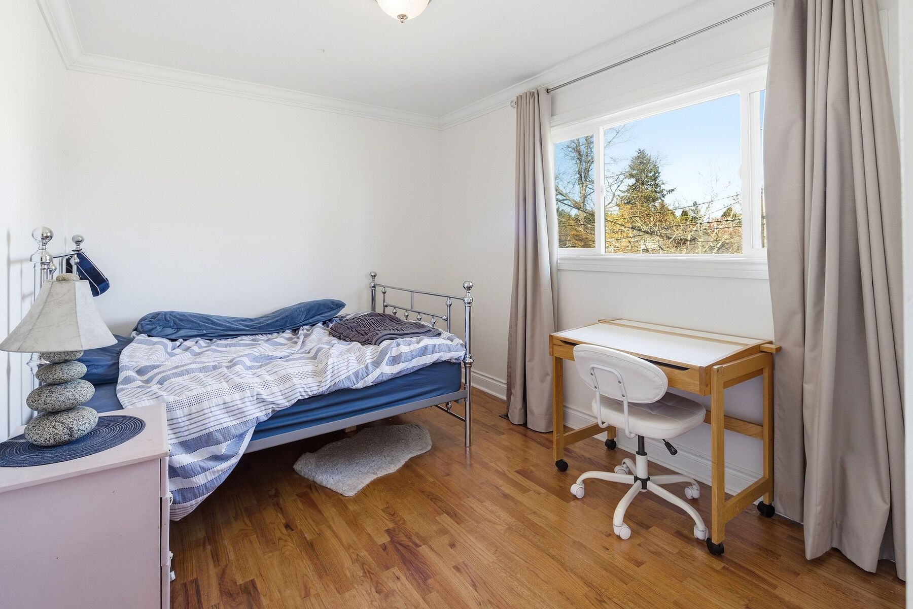  Gordon Head Family Home - 物件實景