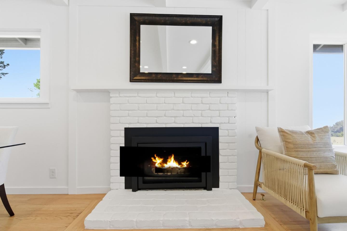 Millbrae, California, 94030, United States, 3 Bedrooms Bedrooms, ,3 BathroomsBathrooms,Residential,For Sale,1986526