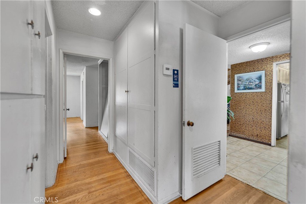 Azusa, California, 91702, United States, 3 Bedrooms Bedrooms, ,2 BathroomsBathrooms,Residential,For Sale,1910708