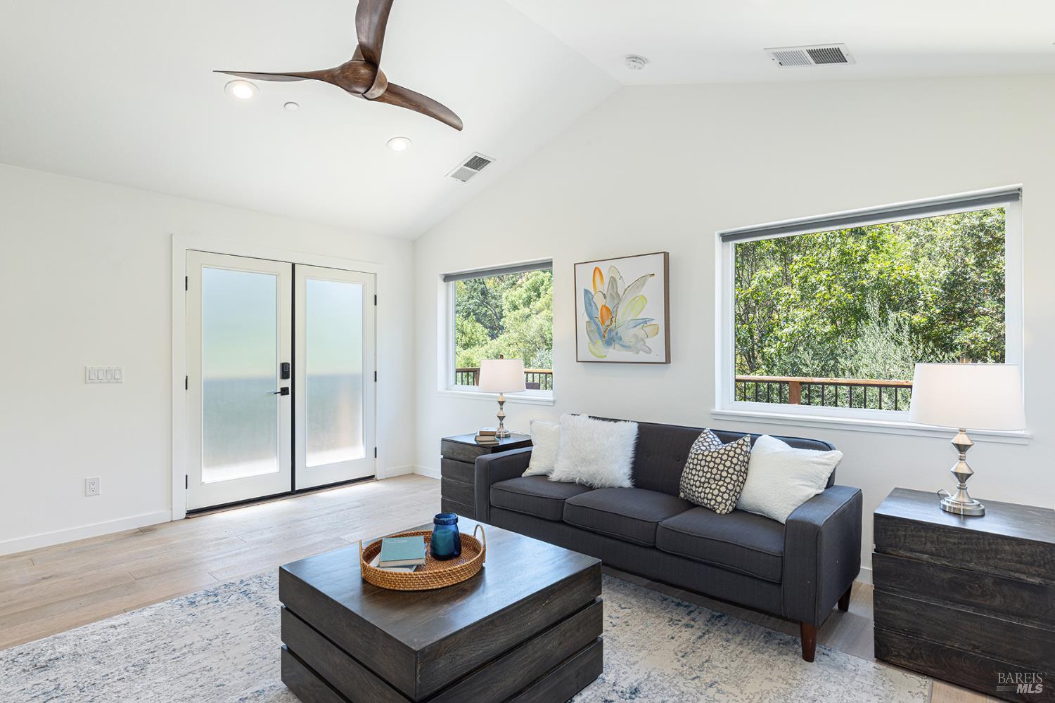 Glen Ellen, California, 95442, United States, 4 Bedrooms Bedrooms, ,3 BathroomsBathrooms,Residential,For Sale,1904205