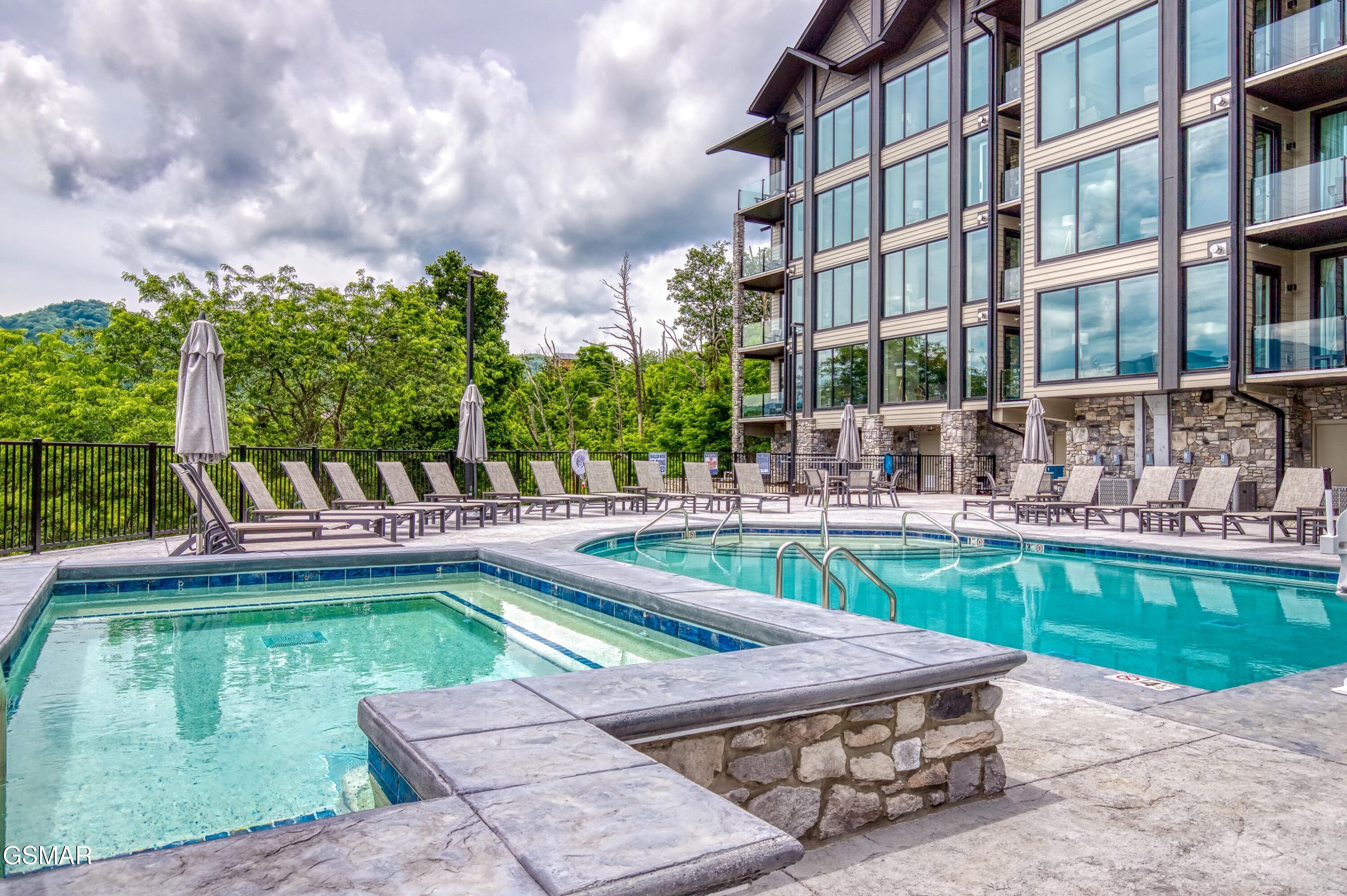 Gatlinburg, Tennessee, 37738, United States, 3 Bedrooms Bedrooms, ,4 BathroomsBathrooms,Residential,For Sale,1977552