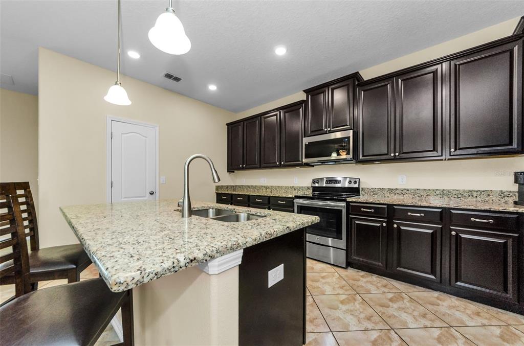 New Port Richey, Florida, 34655, United States, 4 Bedrooms Bedrooms, ,4 BathroomsBathrooms,Residential,For Sale,1954623