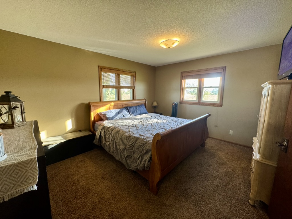 Pierce City, Missouri, 65723, United States, 2 Bedrooms Bedrooms, ,2 BathroomsBathrooms,Residential,For Sale,1987385