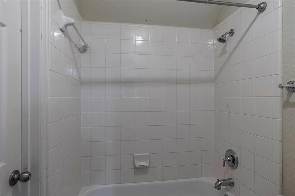 3036 Larreta, Grand Prairie, Texas, 75054, United States, 4 Bedrooms Bedrooms, ,4 BathroomsBathrooms,Residential,For Sale,3036 Larreta,1622904