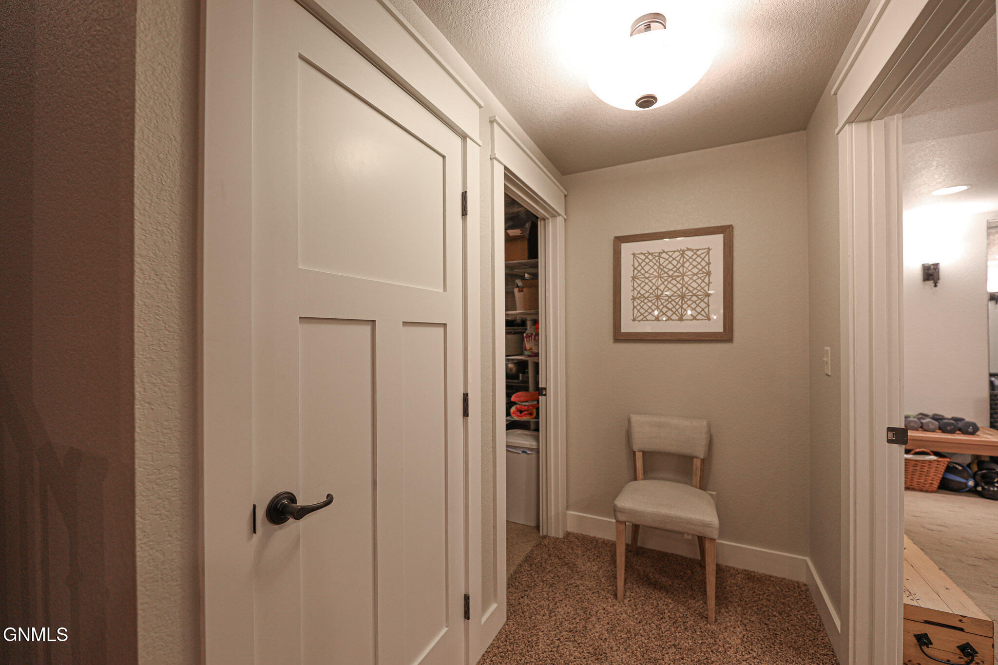 Bismarck, North Dakota, 58503, United States, 6 Bedrooms Bedrooms, ,5 BathroomsBathrooms,Residential,For Sale,1810584