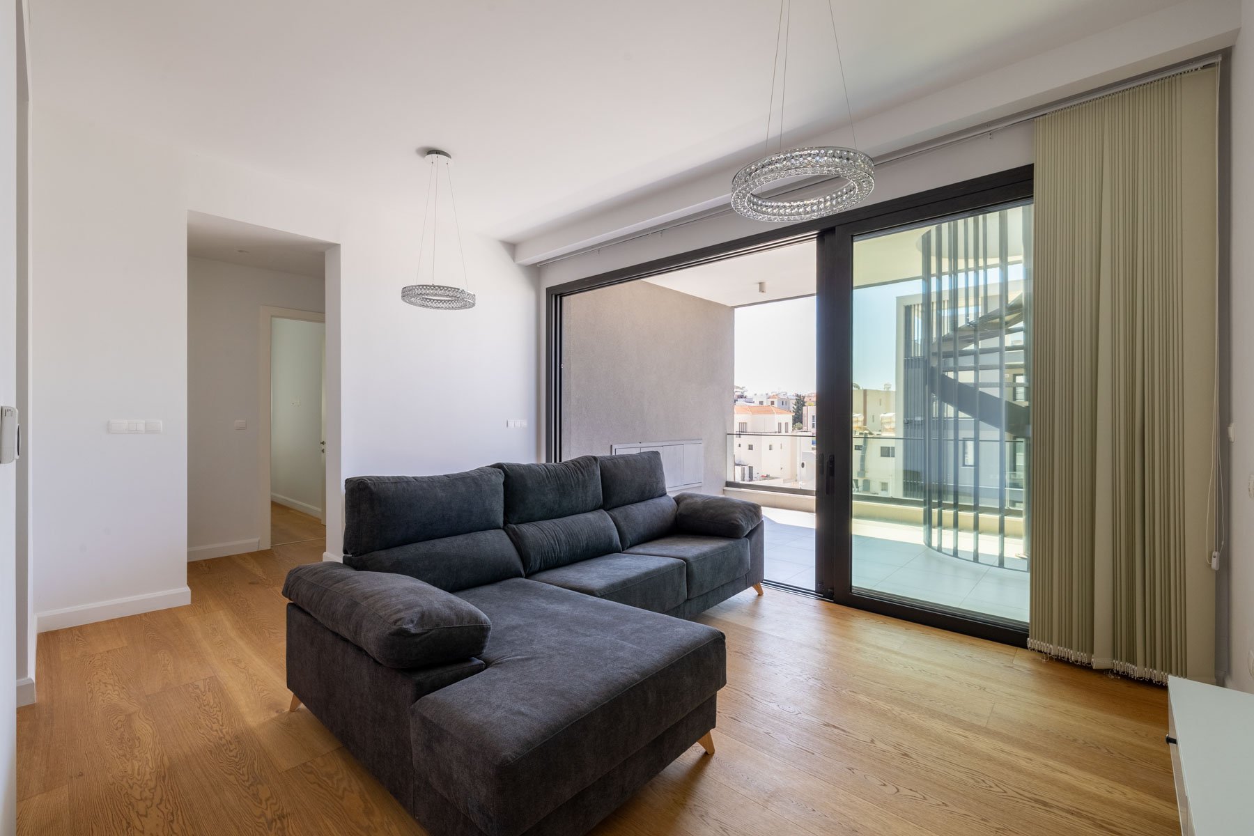 Sea-View Penthouse with Private Roof Garden in Tombs of the Kings, Pafos - 物件實景