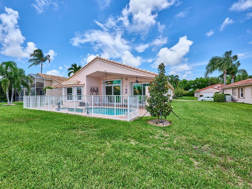 Boynton Beach, Florida, 33437, United States, 3 Bedrooms Bedrooms, ,2 BathroomsBathrooms,Residential,For Sale,1980529