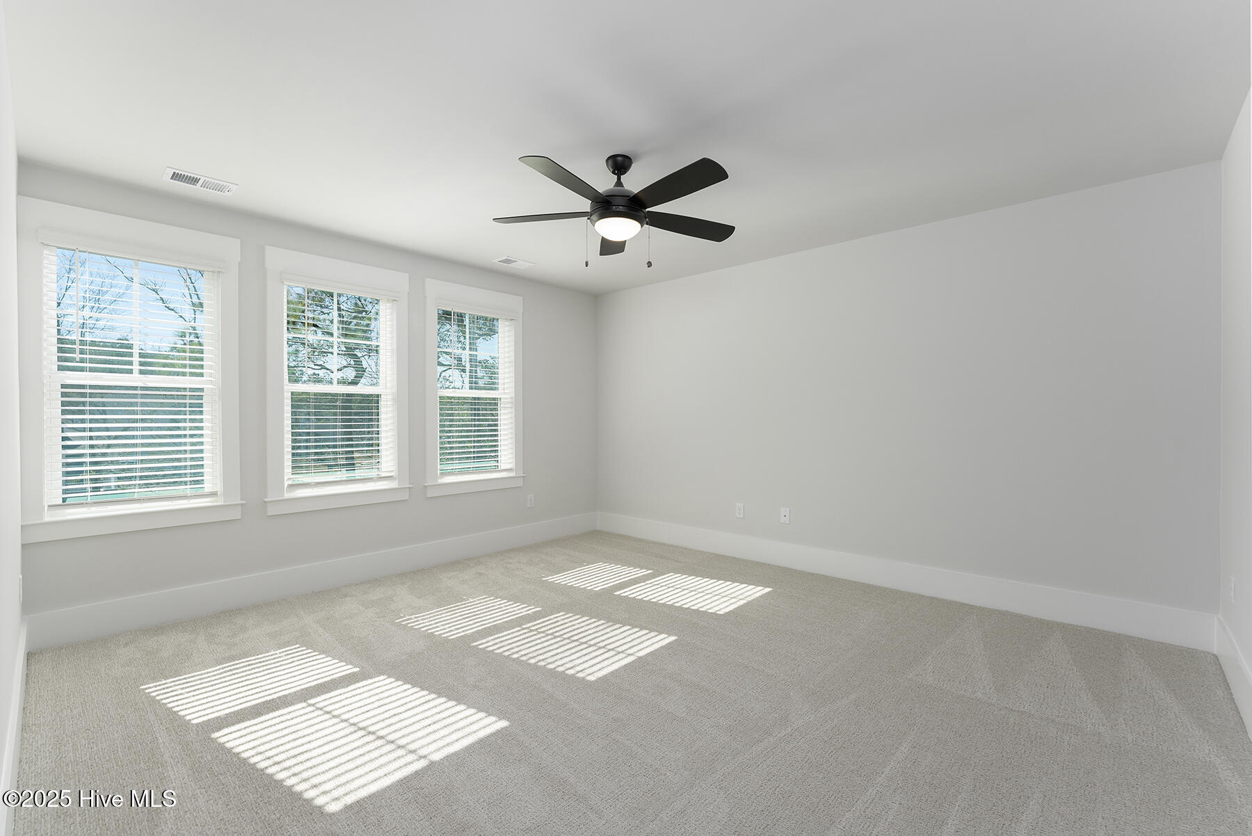 Bolivia, North Carolina, 28422, United States, 4 Bedrooms Bedrooms, ,3 BathroomsBathrooms,Residential,For Sale,1805487