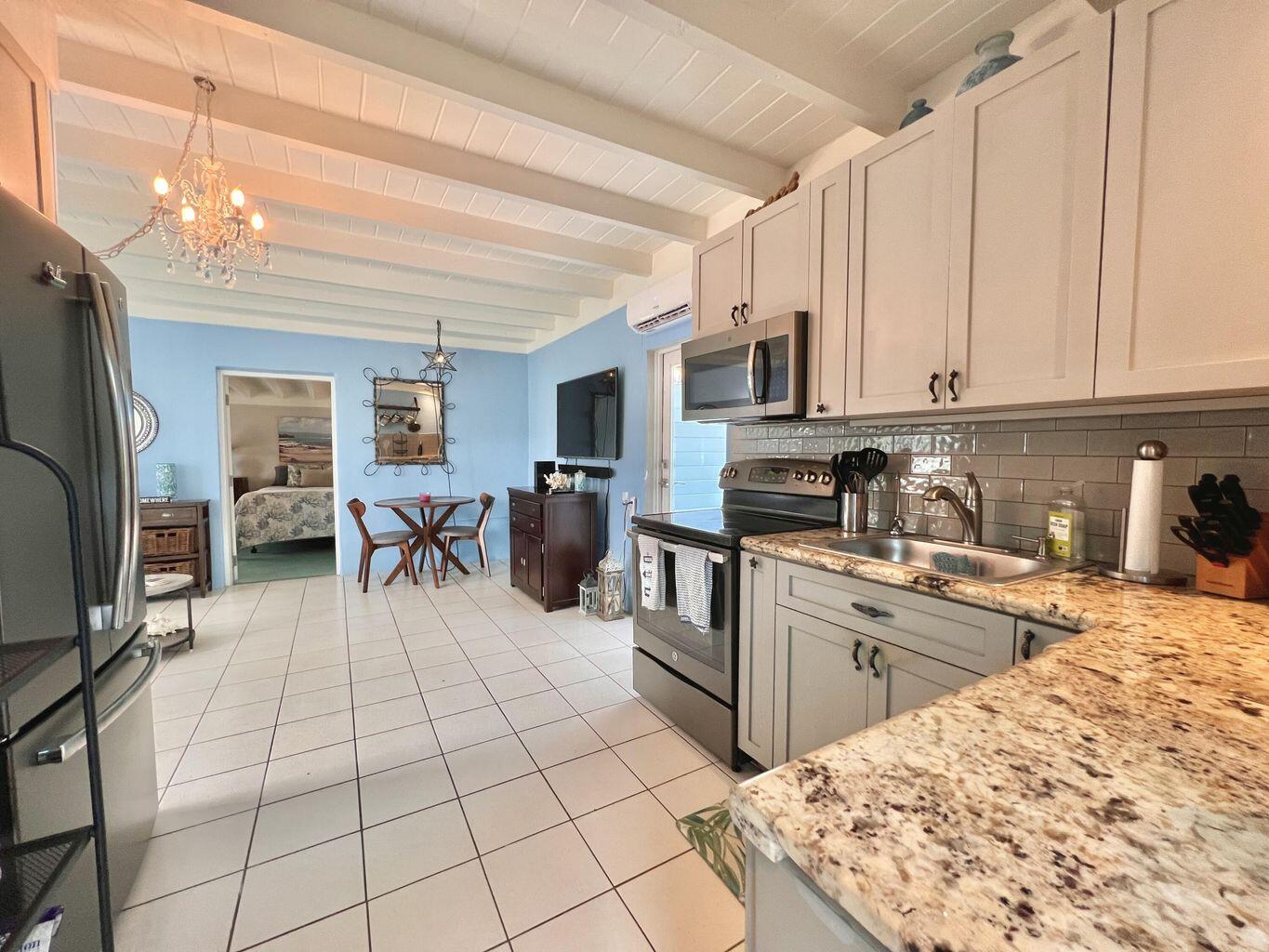 KEY LARGO, Florida, 33037, United States, 1 Bedroom Bedrooms, ,1 BathroomBathrooms,Residential,For Sale,1827867