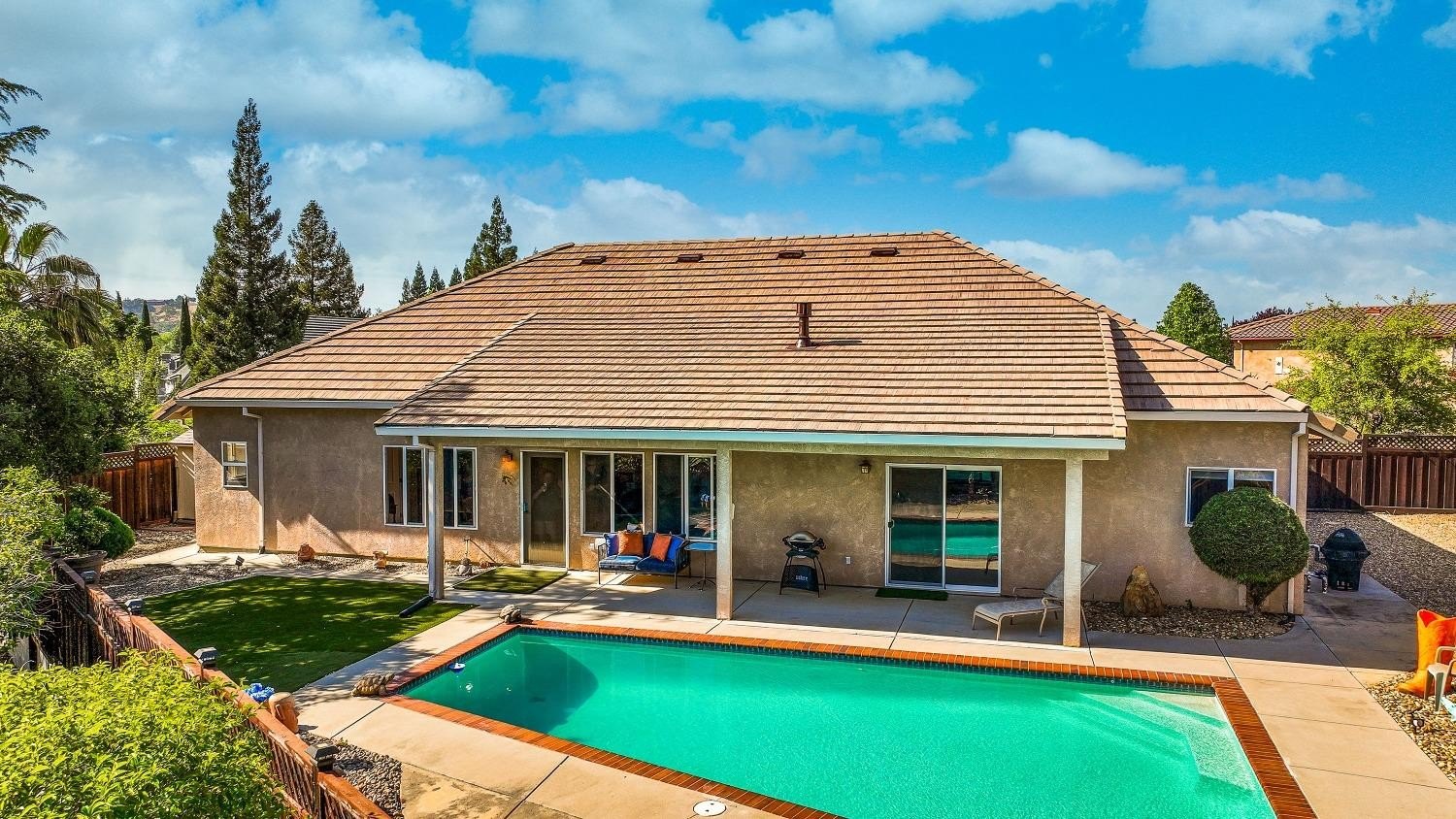 Valley Springs, California, 95252, United States, 3 Bedrooms Bedrooms, ,2 BathroomsBathrooms,Residential,For Sale,1981889