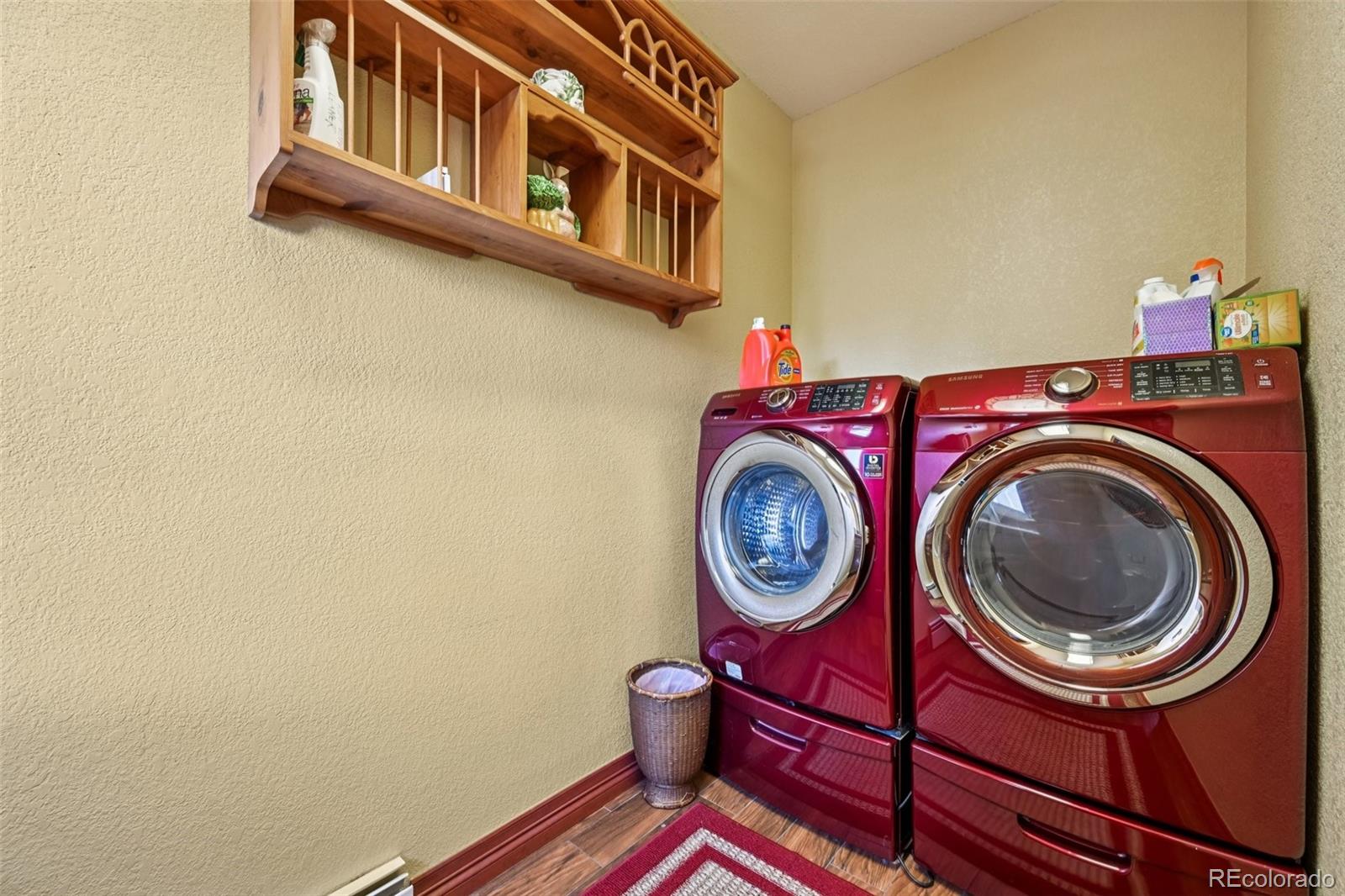 Broomfield, Colorado, 80023, United States, 5 Bedrooms Bedrooms, ,4 BathroomsBathrooms,Residential,For Sale,1997718