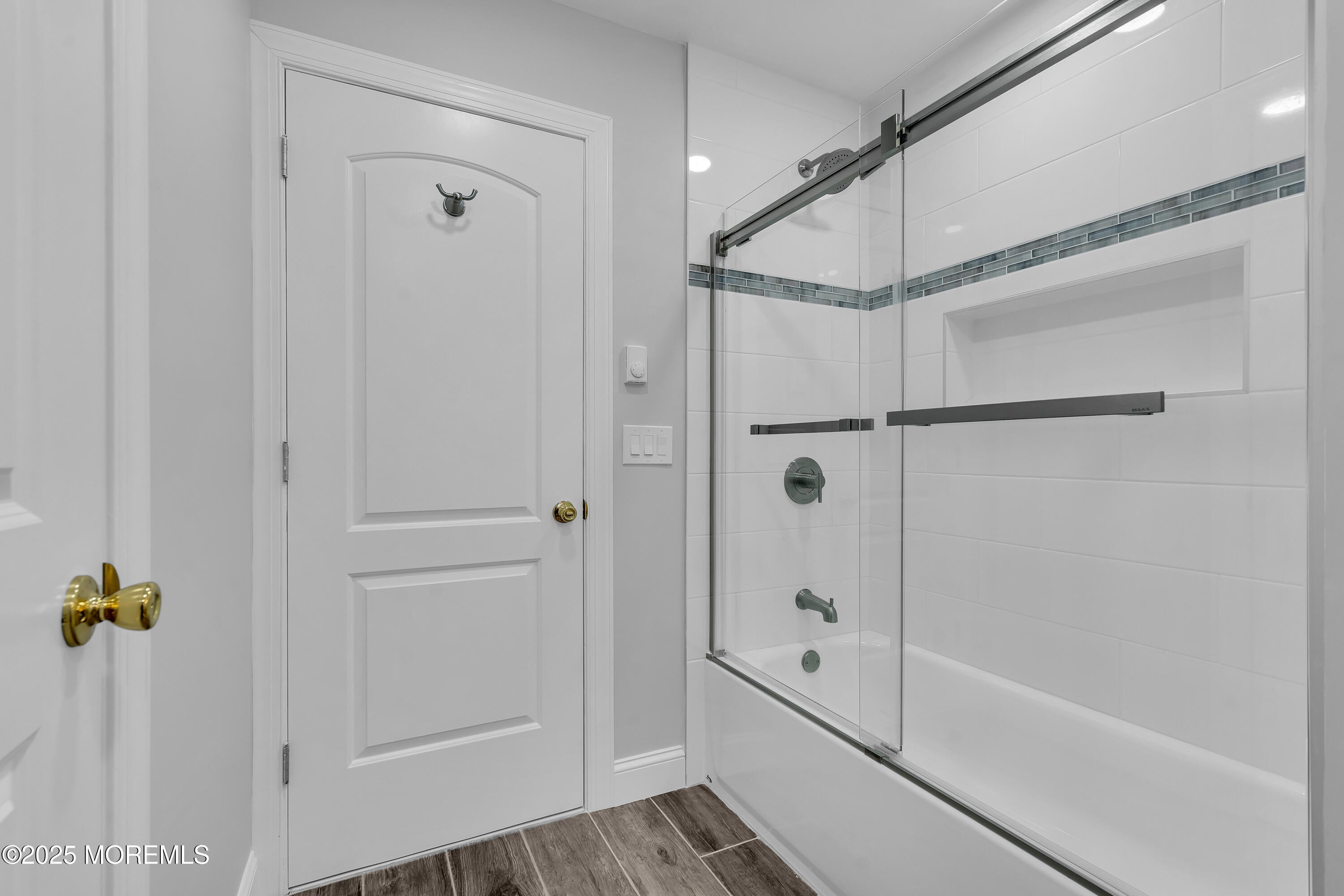 West Long Branch, New Jersey, 07764, United States, 3 Bedrooms Bedrooms, ,3 BathroomsBathrooms,Residential,For Sale,1974397