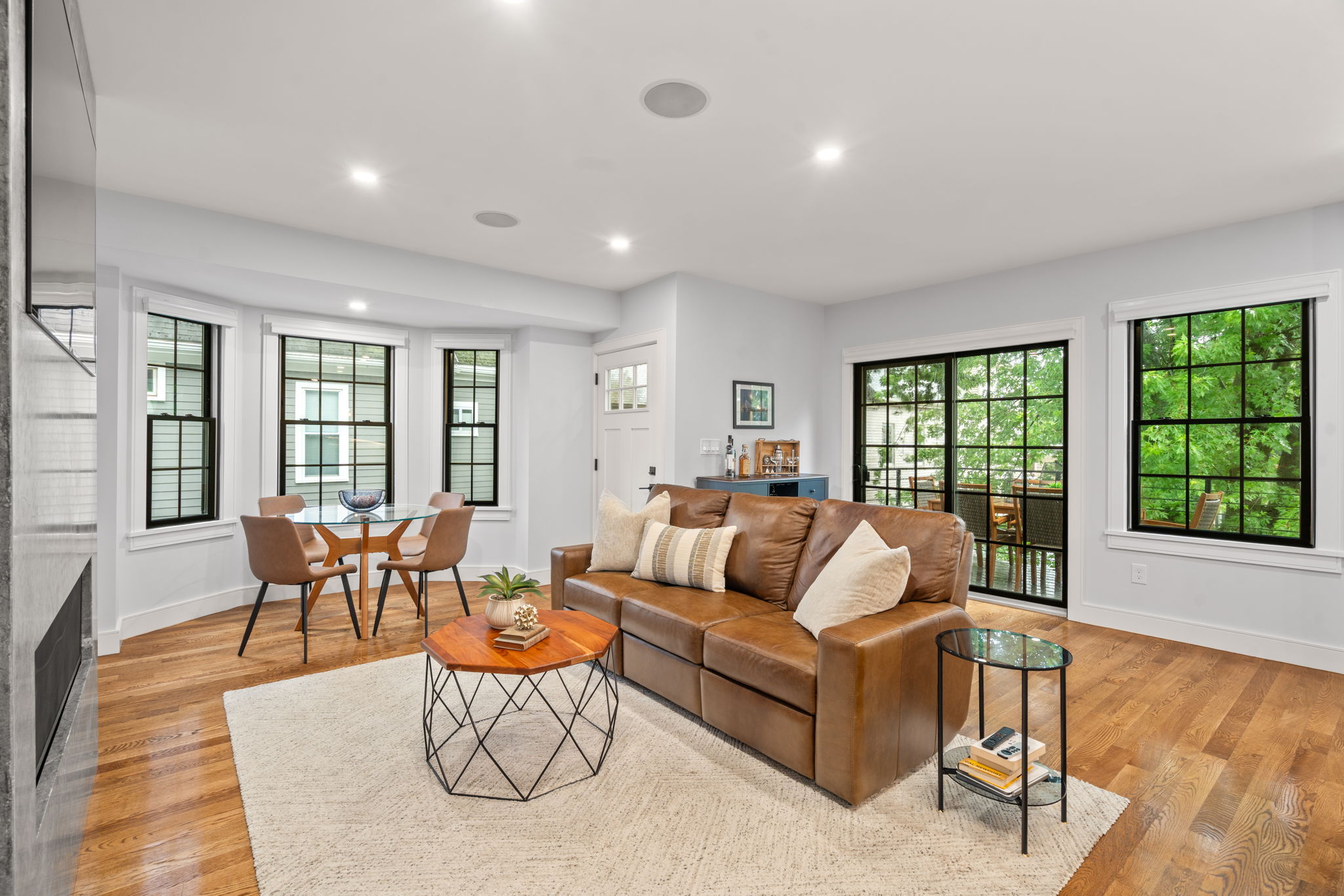  16 Elston Street, Somerville, MA, 02144 - 物件實景