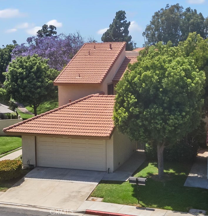 Huntington Beach, California, 92646, United States, 4 Bedrooms Bedrooms, ,3 BathroomsBathrooms,Residential,For Sale,1912576