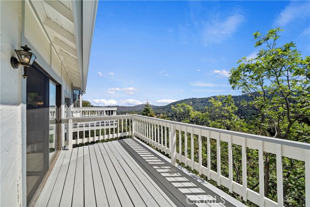 Crestline, California, 92325, United States, 3 Bedrooms Bedrooms, ,2 BathroomsBathrooms,Residential,For Sale,1981429