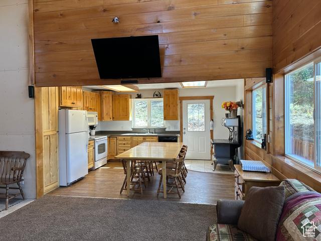 Mt Pleasant, Utah, 84647, United States, 4 Bedrooms Bedrooms, ,3 BathroomsBathrooms,Residential,For Sale,1921655