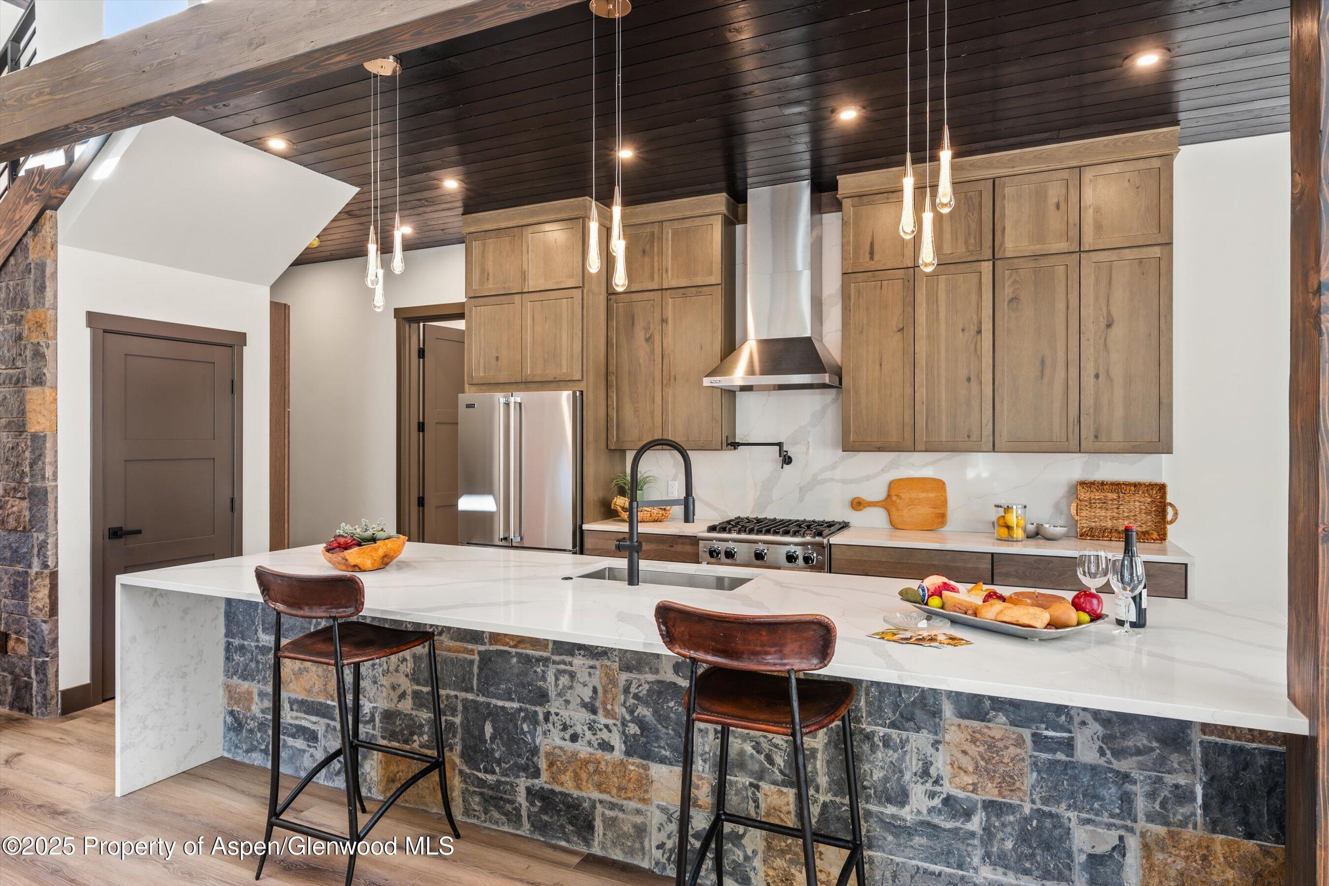 Glenwood Springs, Colorado, 81601, United States, 4 Bedrooms Bedrooms, ,4 BathroomsBathrooms,Residential,For Sale,1794897