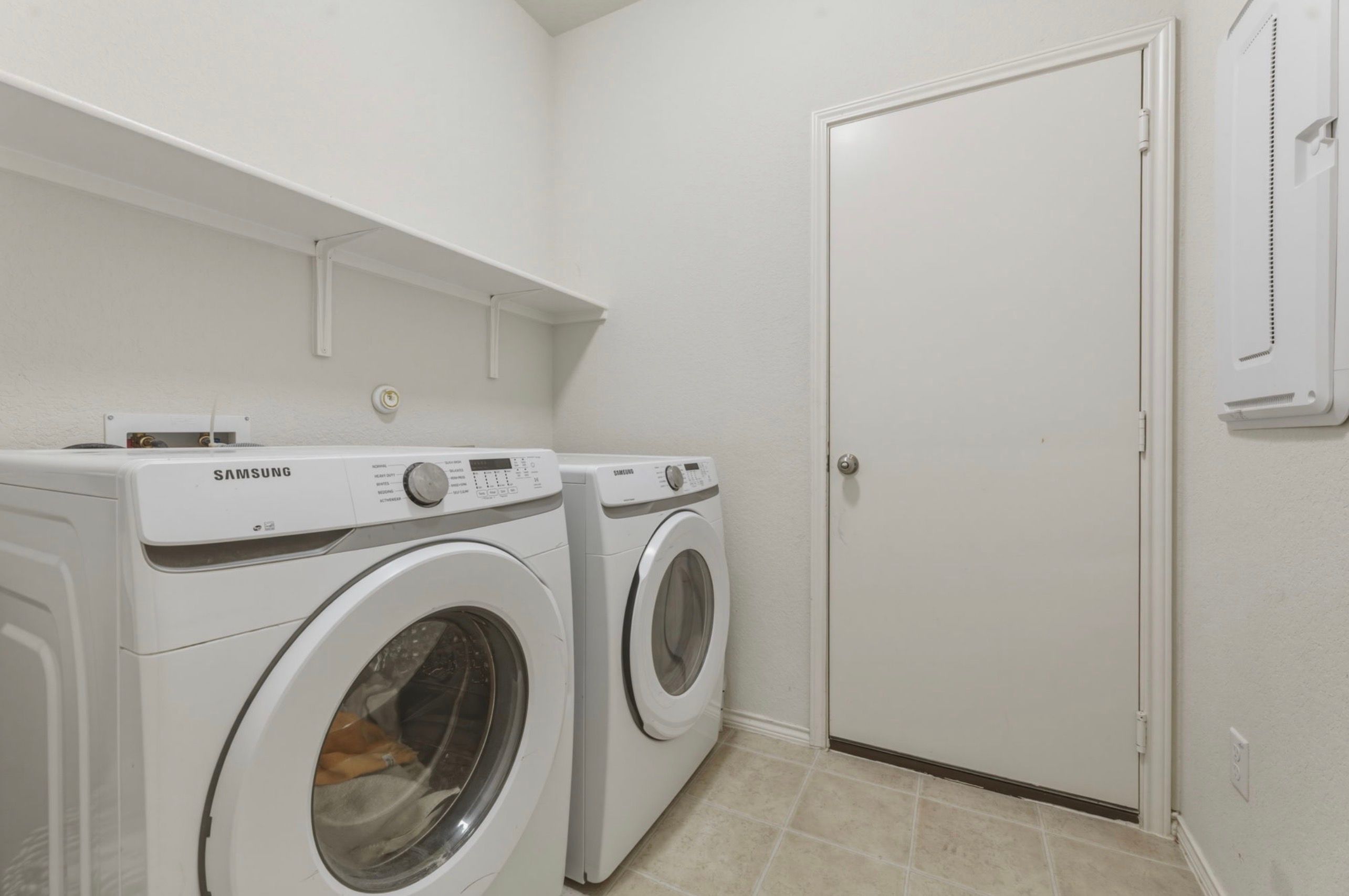  155 Big Leaf Drive, Buda, TX 78610 - 物件實景