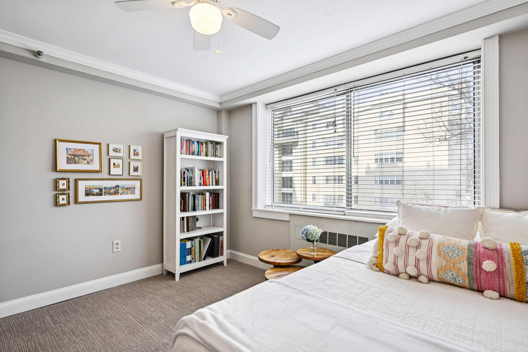  Light-filled Corner Residence at Park Lane - 物件實景