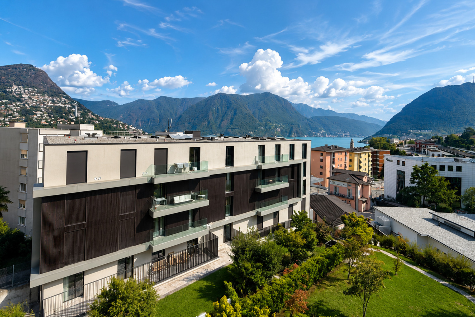  Modern lake view apartment near the city center - 物件實景