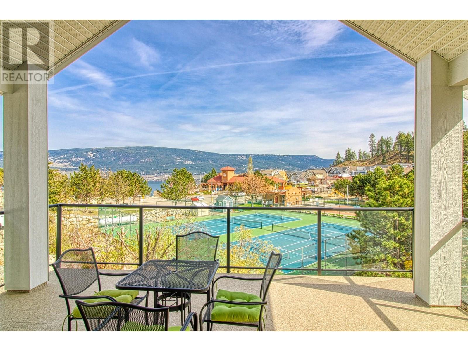 KELOWNA, British Columbia, V1Z 3R8, CA, 3 Bedrooms Bedrooms, ,2 BathroomsBathrooms,Residential,For Sale,1897837
