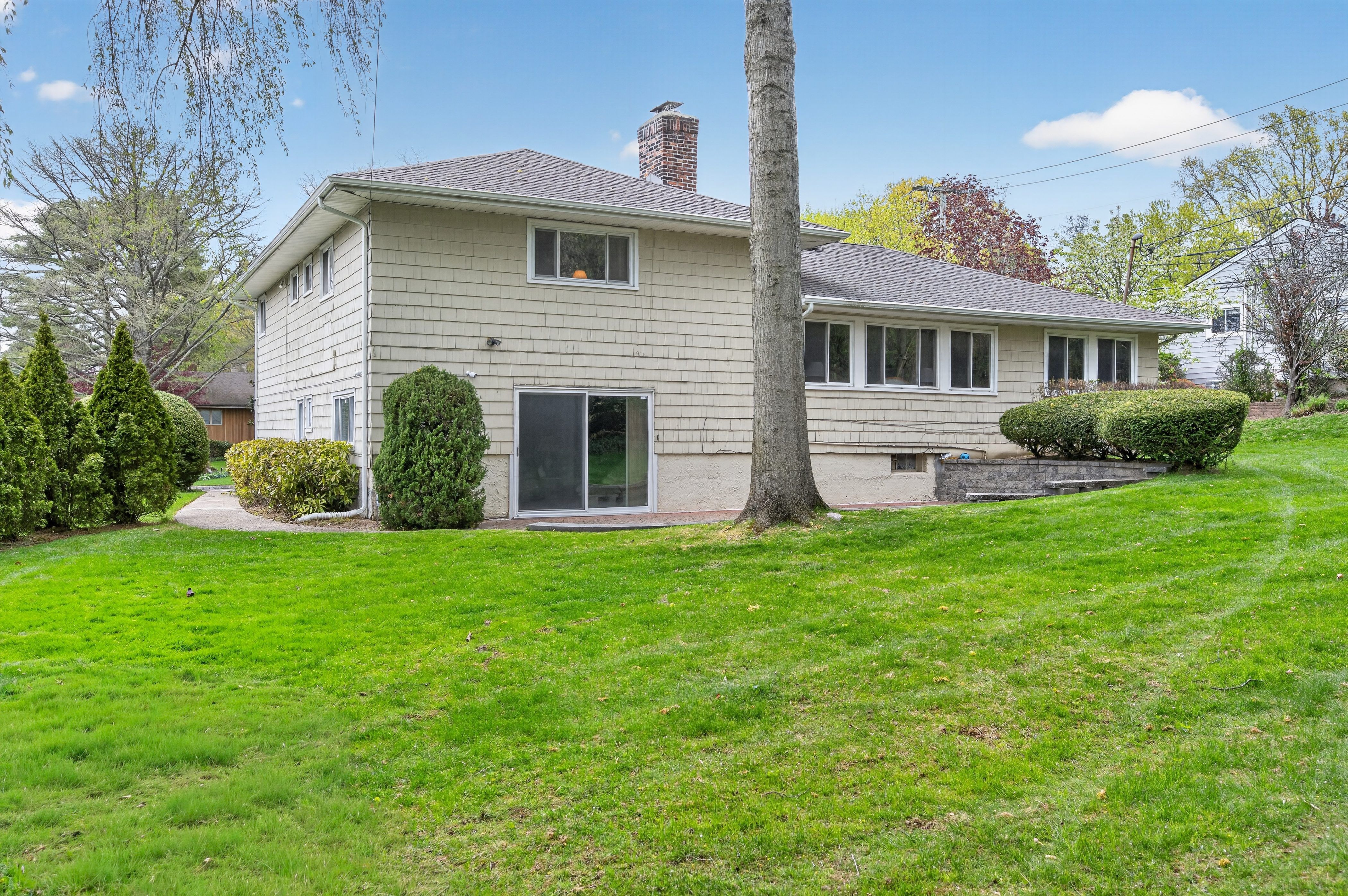  2 Vanad Drive, East Hills, NY 11576 - 物件實景