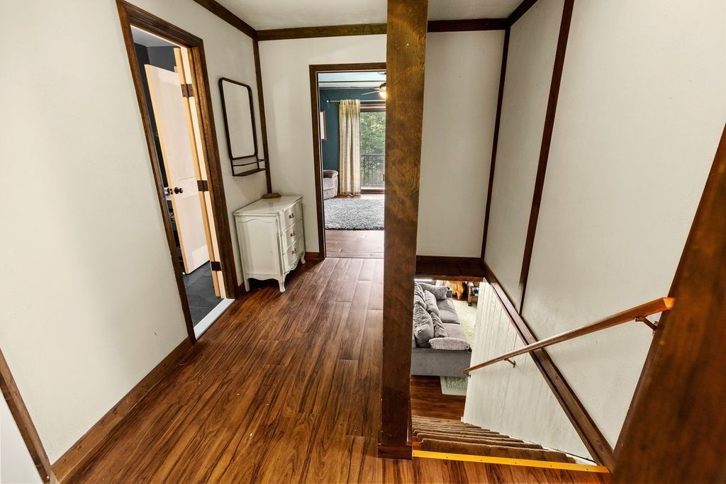 New Kingston, New York, 12459, United States, 3 Bedrooms Bedrooms, ,2 BathroomsBathrooms,Residential,For Sale,1907785