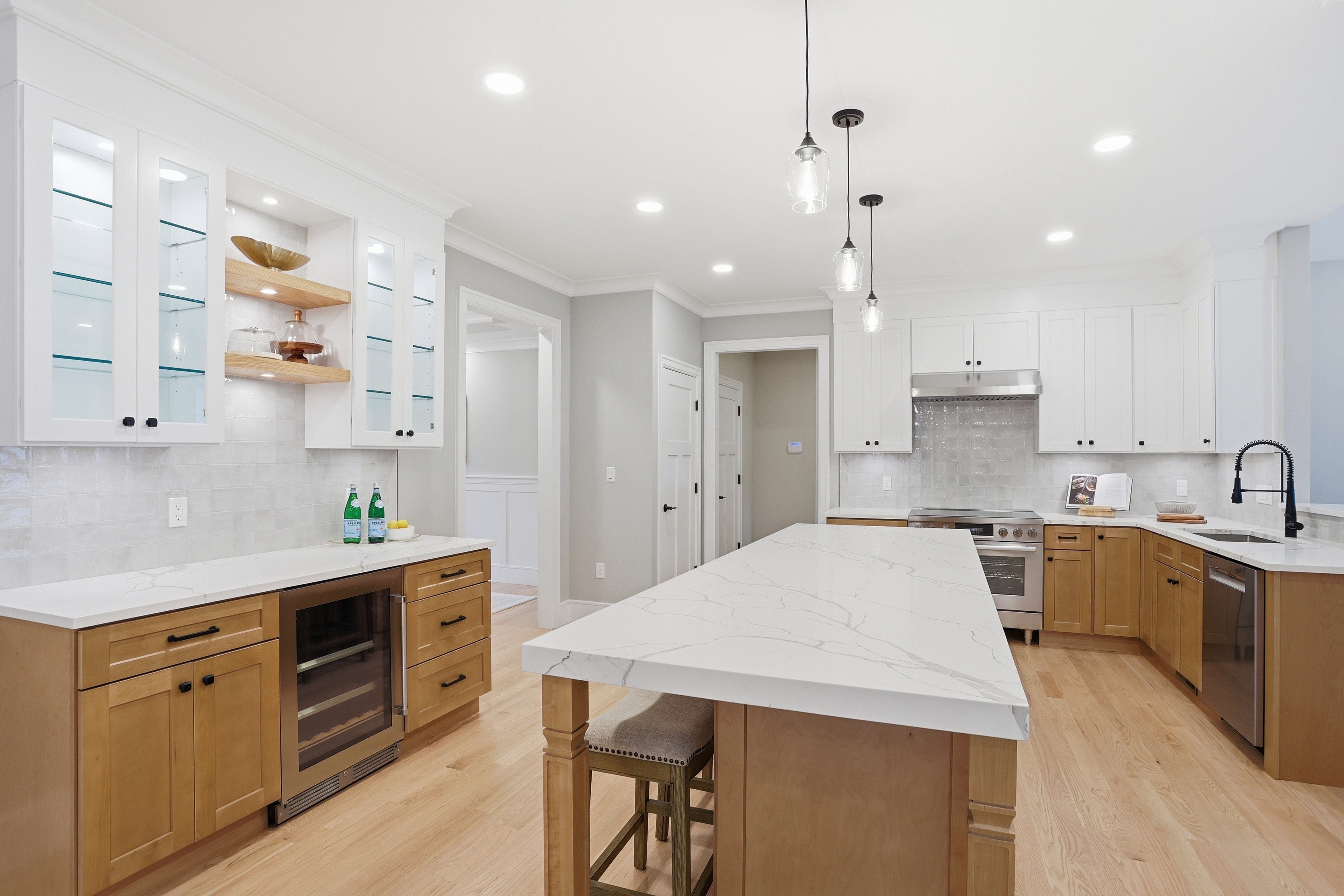  6 Lane Avenue, Bedford, MA 01730 - 物件實景