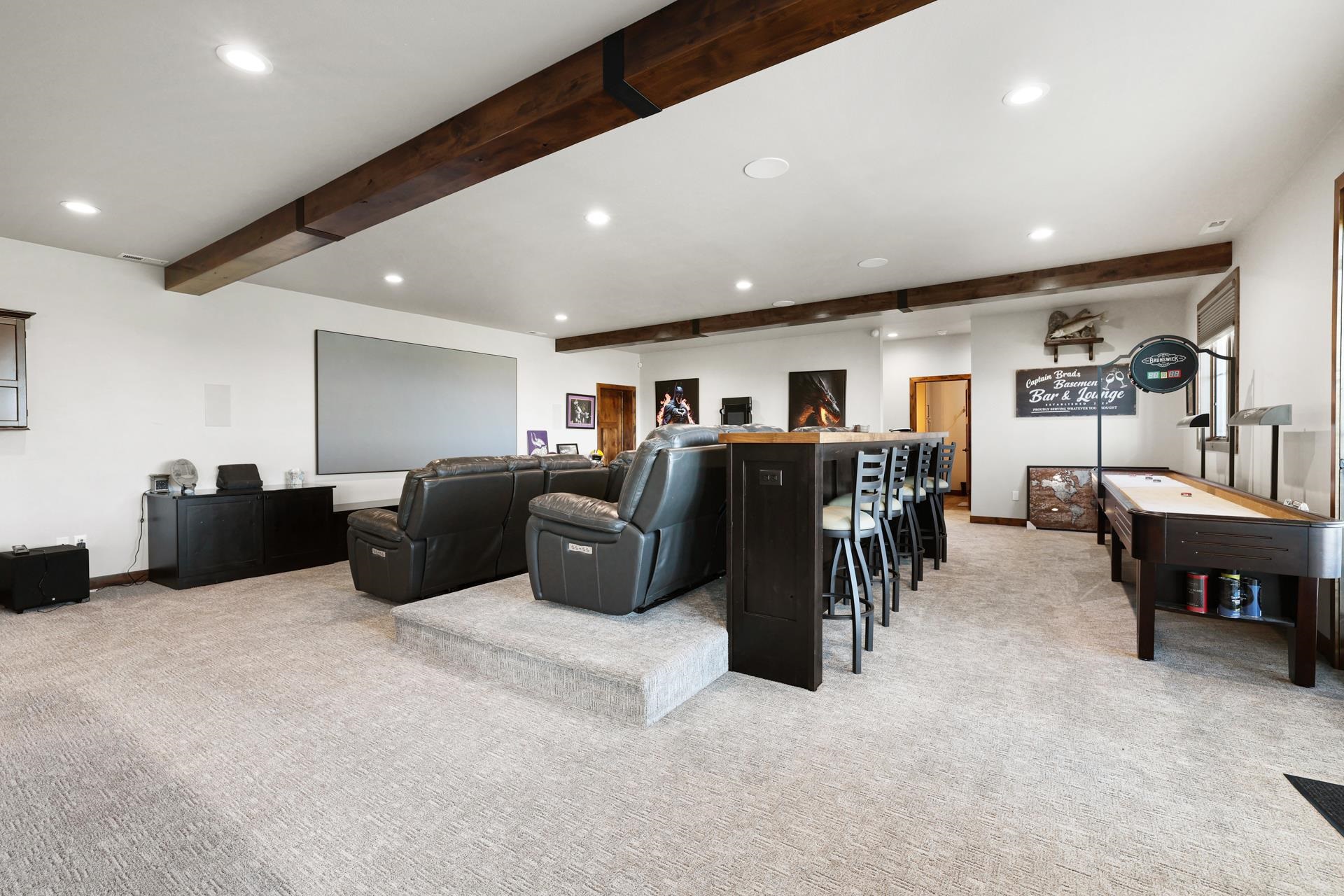 Garrison, North Dakota, 58540, United States, 4 Bedrooms Bedrooms, ,3 BathroomsBathrooms,Residential,For Sale,1976160