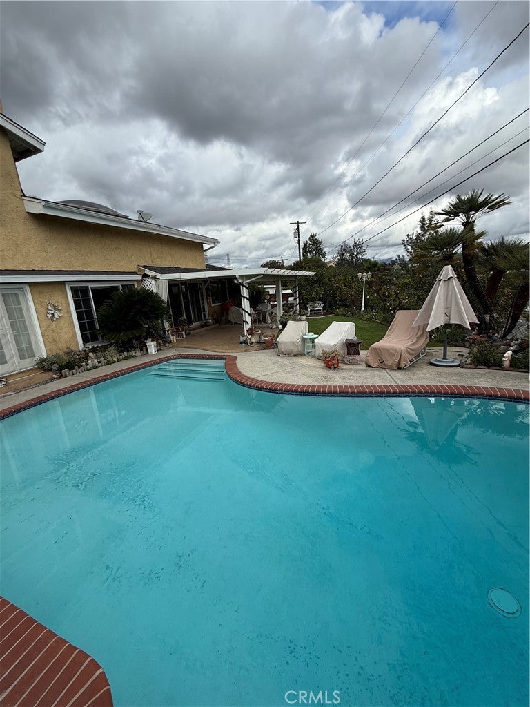 Monterey Park, California, 91755, United States, 3 Bedrooms Bedrooms, ,3 BathroomsBathrooms,Residential,For Sale,1990437