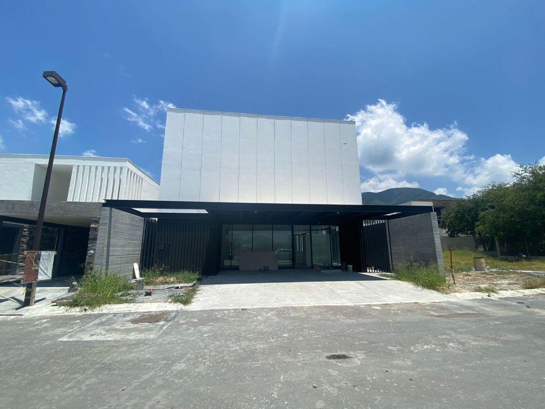 Sienna, Monterrey, Nuevo León, 64985, Mexico, 3 Bedrooms Bedrooms, ,3 BathroomsBathrooms,Residential,For Sale,Sienna,1441616