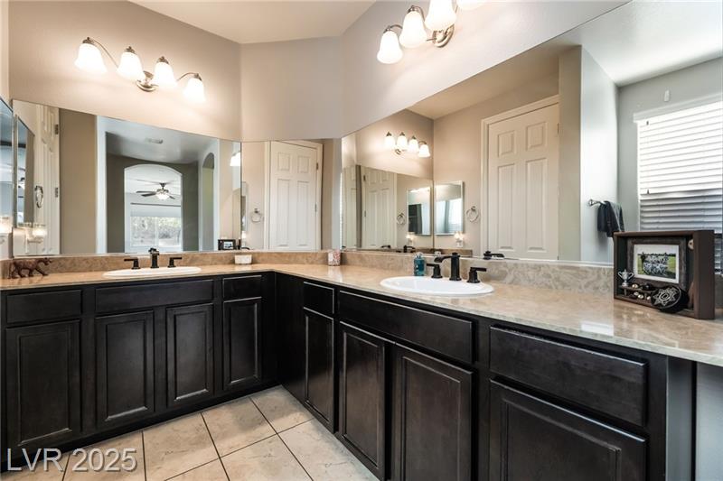 Henderson, Nevada, 89002, United States, 3 Bedrooms Bedrooms, ,2 BathroomsBathrooms,Residential,For Sale,1990384