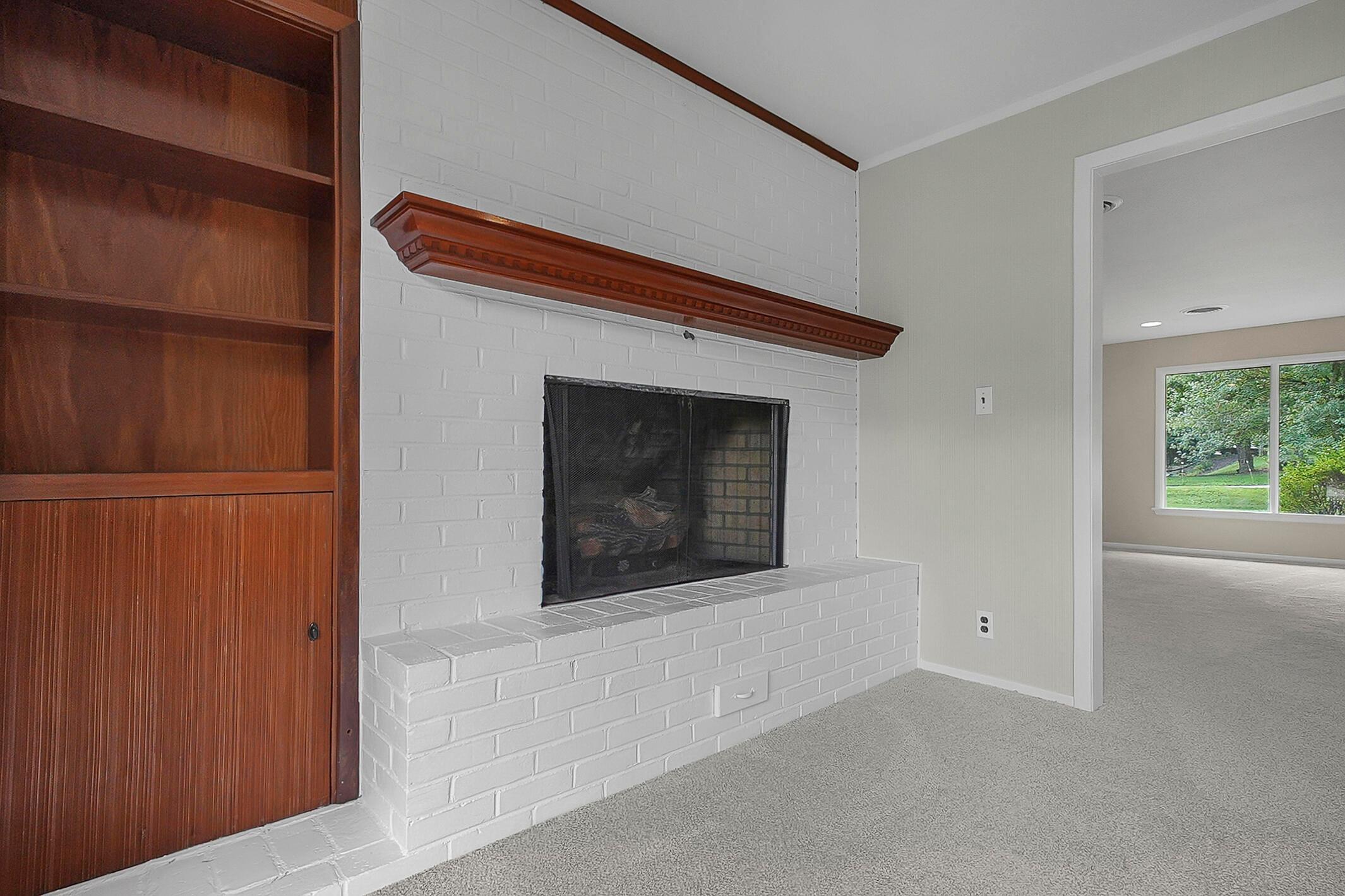 Granville, Ohio, 43023, United States, 3 Bedrooms Bedrooms, ,2 BathroomsBathrooms,Residential,For Sale,1901349