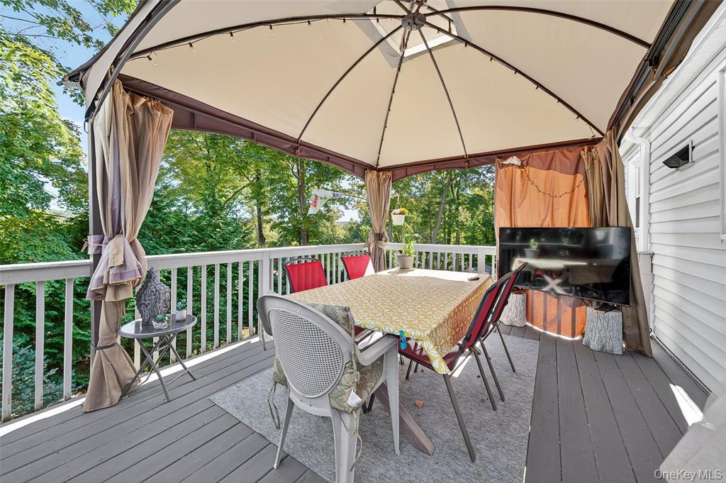 Monroe, New York, 10950, United States, 4 Bedrooms Bedrooms, ,2 BathroomsBathrooms,Residential,For Sale,1981156