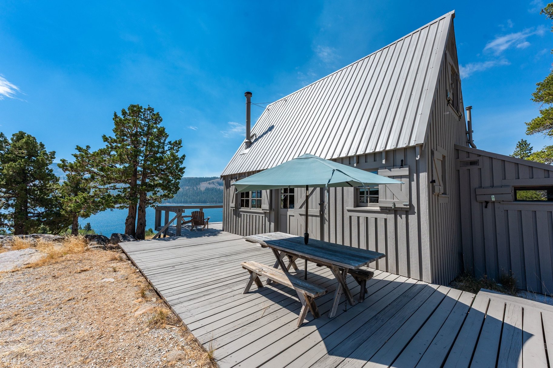 The Juniper Cabin: A Wild Invitation to See the World Differently - 物件實景