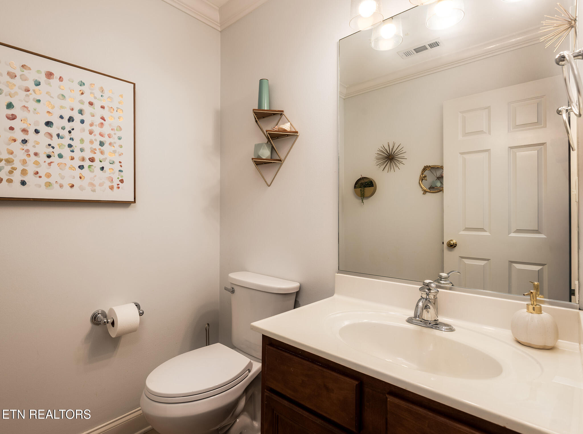 Knoxville, Tennessee, 37919, United States, 3 Bedrooms Bedrooms, ,3 BathroomsBathrooms,Residential,For Sale,1975147