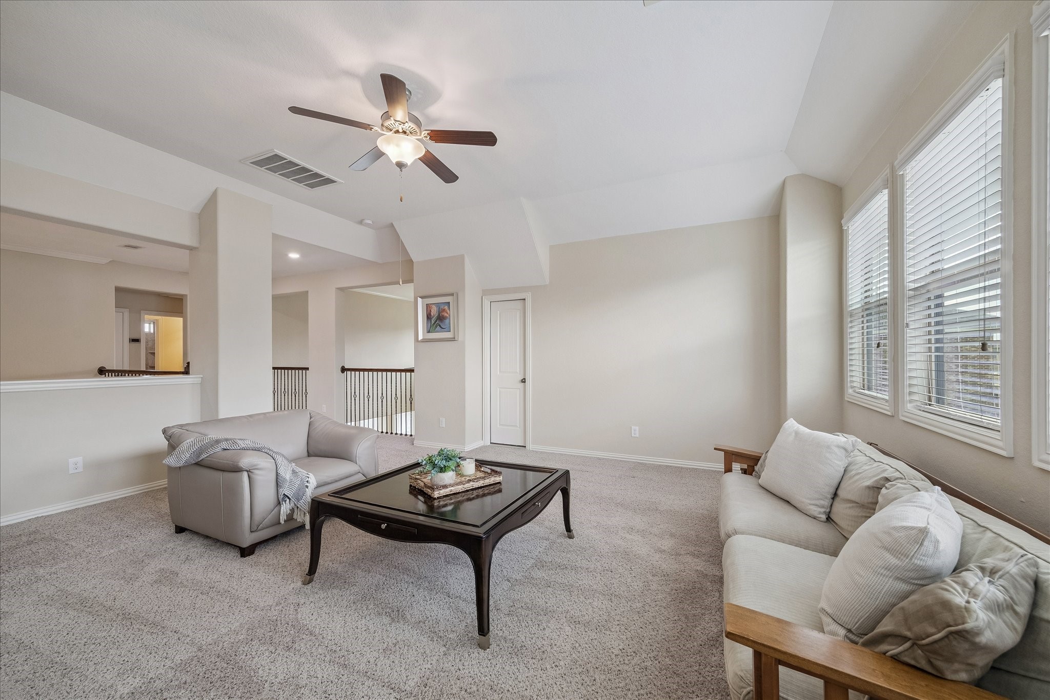  6228 Watford Drive - 物件實景