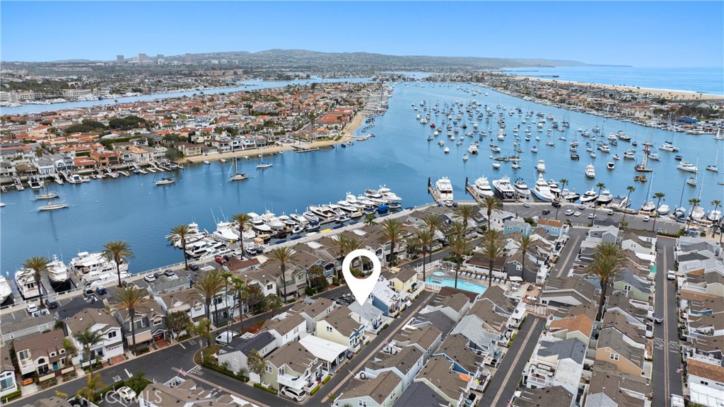 Newport Beach, California, 92663, United States, 1 Bedroom Bedrooms, ,1 BathroomBathrooms,Residential,For Sale,1776845