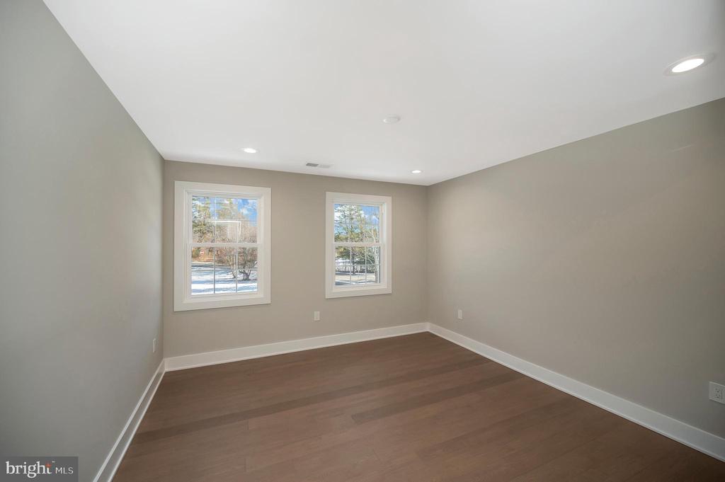 Stafford, Virginia, 22556, United States, 5 Bedrooms Bedrooms, ,4 BathroomsBathrooms,Residential,For Sale,2005720