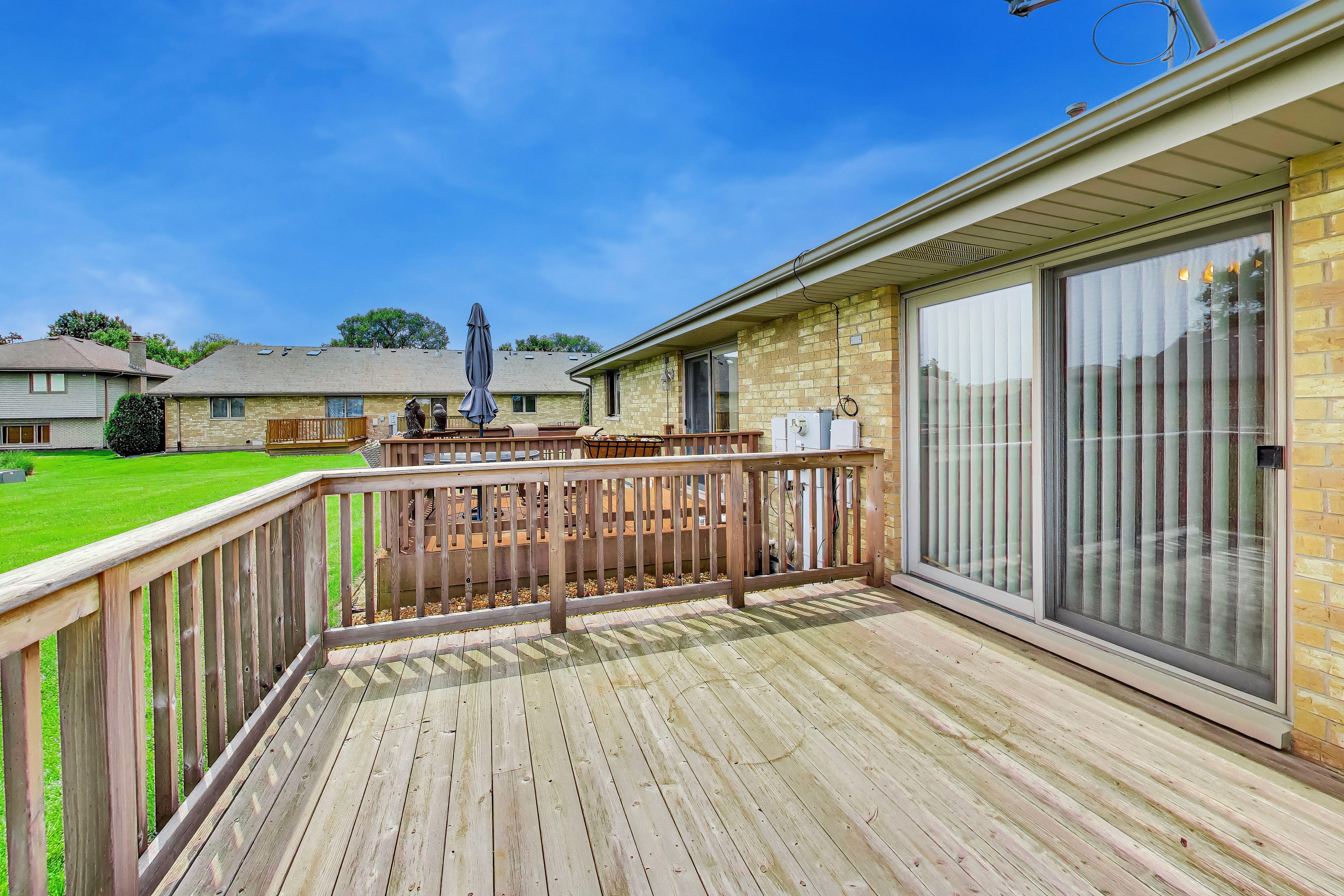  Welcome to Crestwood Oak Estates - 物件實景