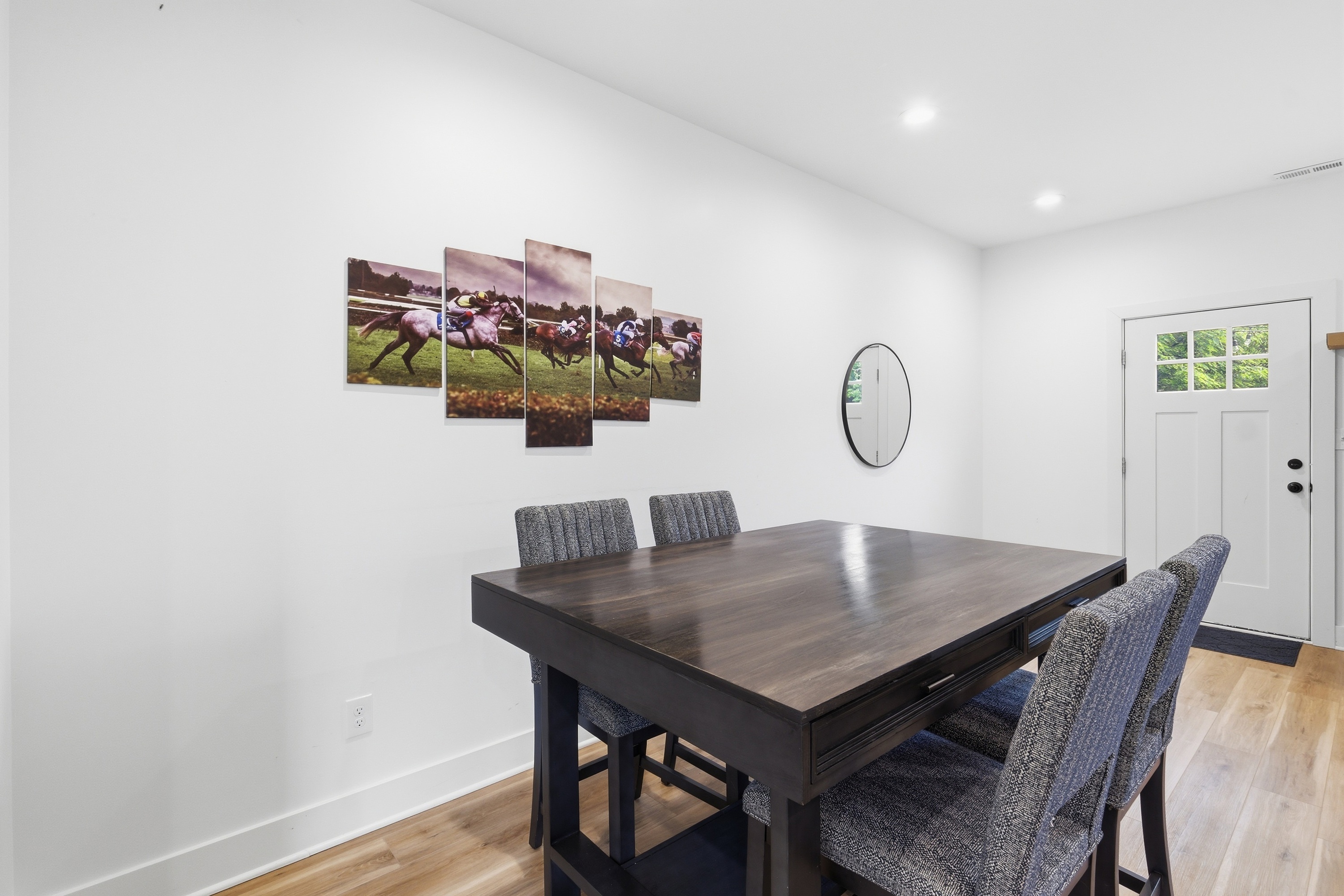  310 East Main Street, Simpsonville, KY 40067 - 物件實景