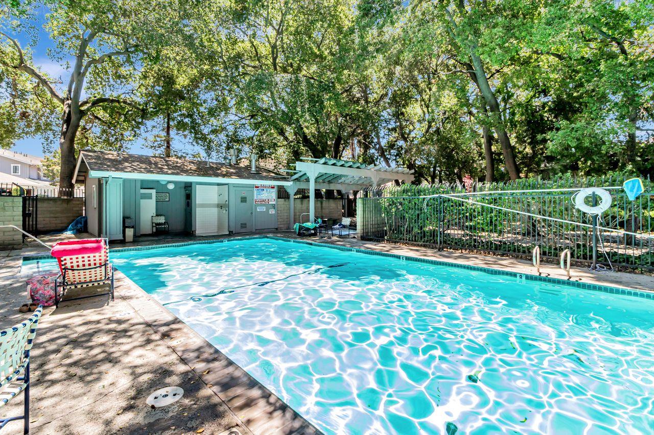 San Jose, California, 95136, United States, 3 Bedrooms Bedrooms, ,3 BathroomsBathrooms,Residential,For Sale,1911291