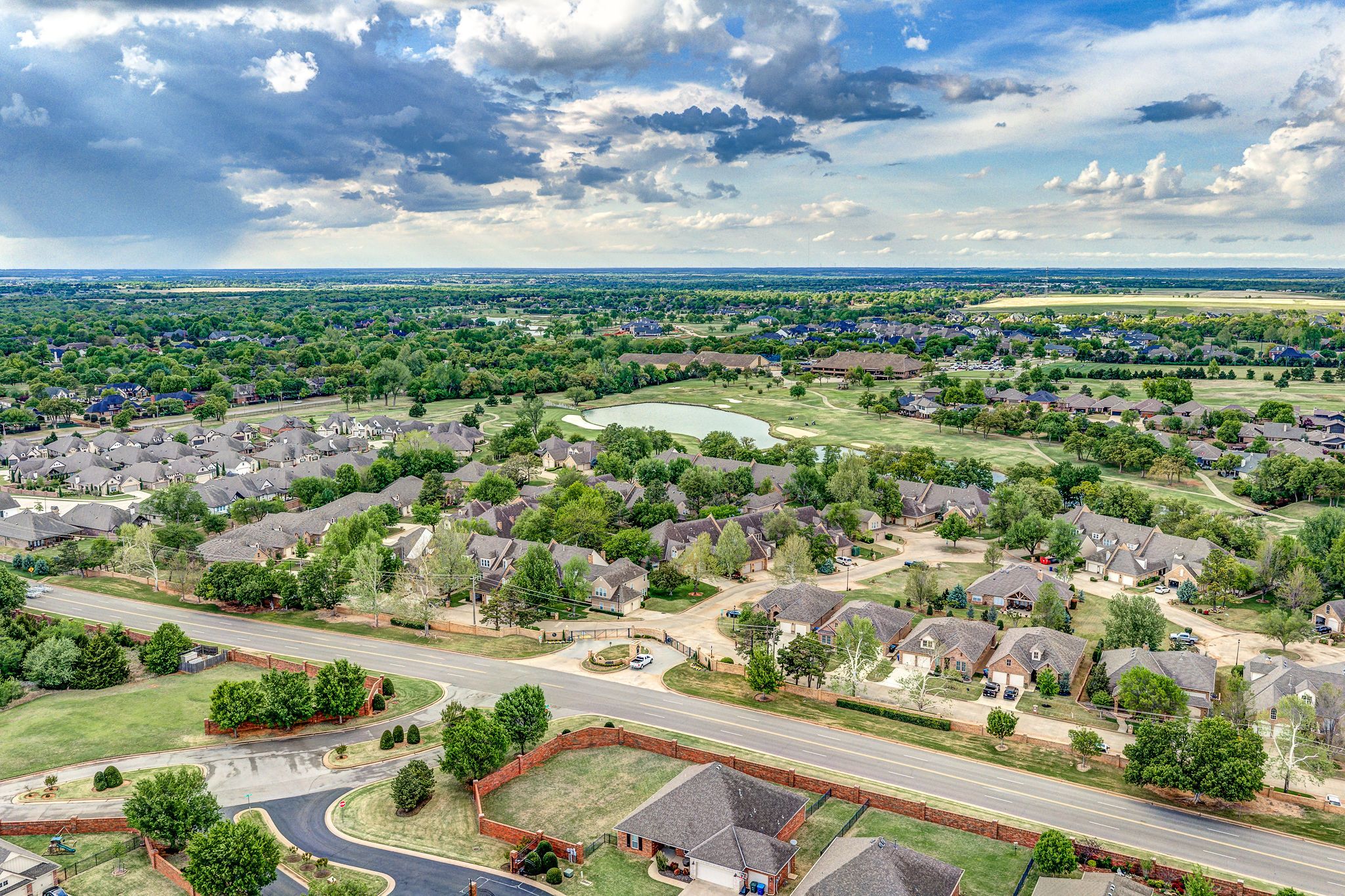  701 Inverary Drive, Edmond, OK 73025 - 物件實景
