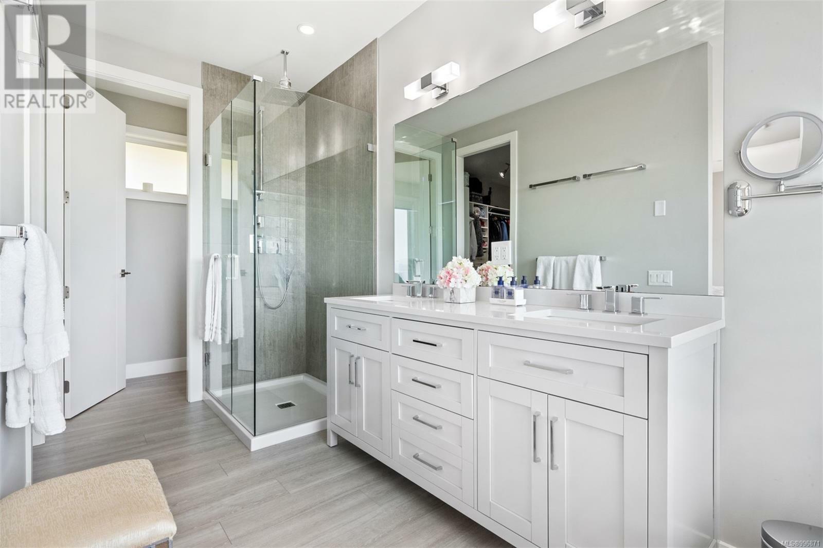 SOOKE, British Columbia, V9Z 1L8, CA, 5 Bedrooms Bedrooms, ,5 BathroomsBathrooms,Residential,For Sale,1883738